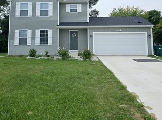 460 Orchard St, Constantine, MI 49042