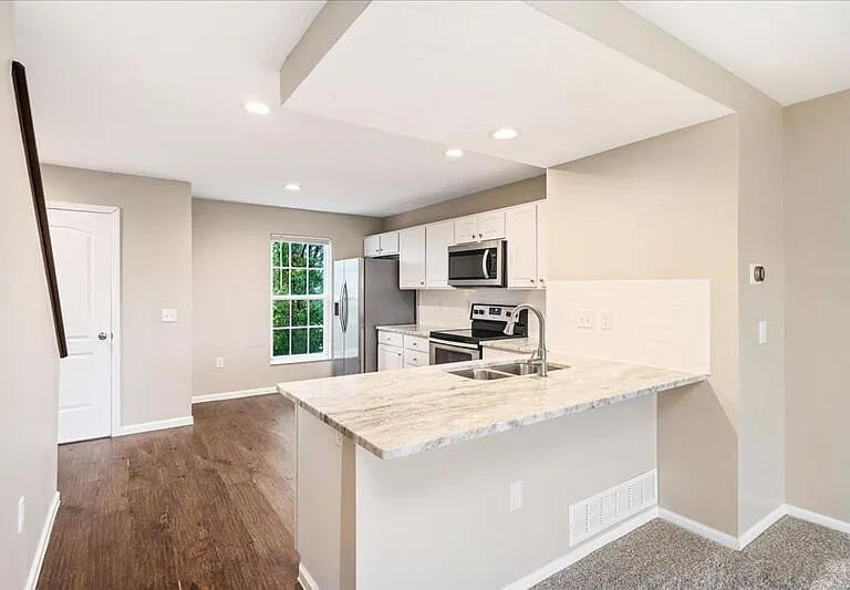 7208 Billy Goat Dr #NEW ALBANY — Photo 10