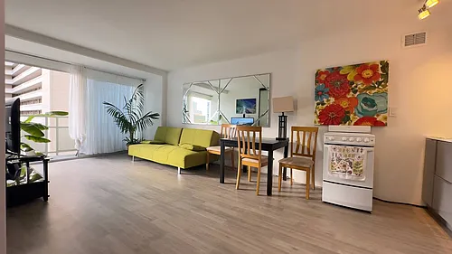 445 Kaiolu St #809 Photo 1