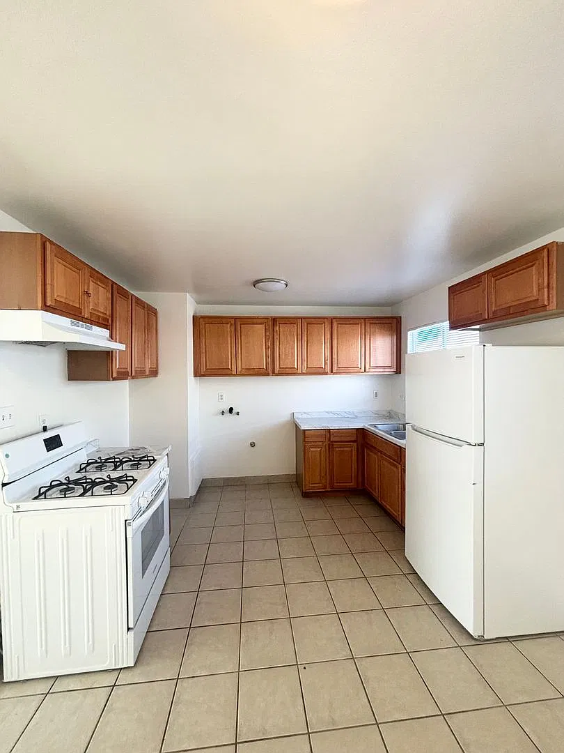 L417 — Photo 3