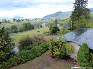 16084 Tulip Ln, Bow, WA 98232