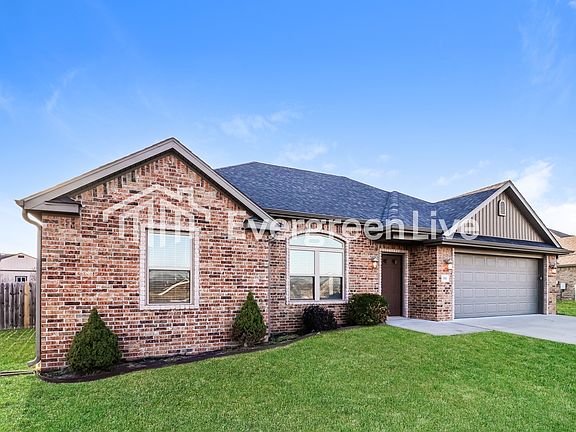 2nd image of 551 Sundowner Ranch Ave
