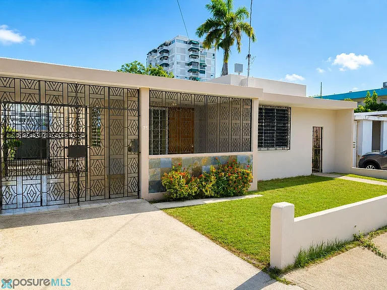 75 Calle Ponce — Photo 1
