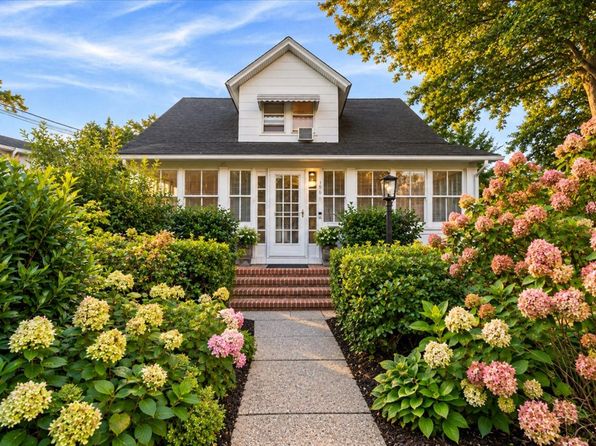 196 Melville Rd