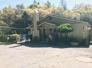 261 Sky Way, Grants Pass, OR 97527