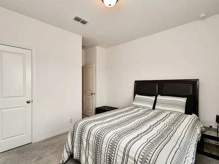 8922 Stanley Oak Dr — Photo 28