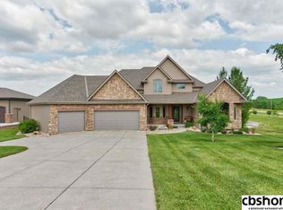 11769 N 175th Cir, Bennington, NE 68007