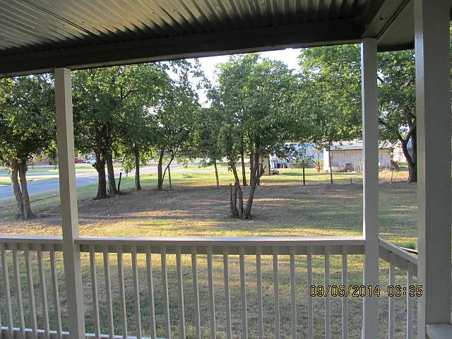 600 Jefferson Ave — Photo 5