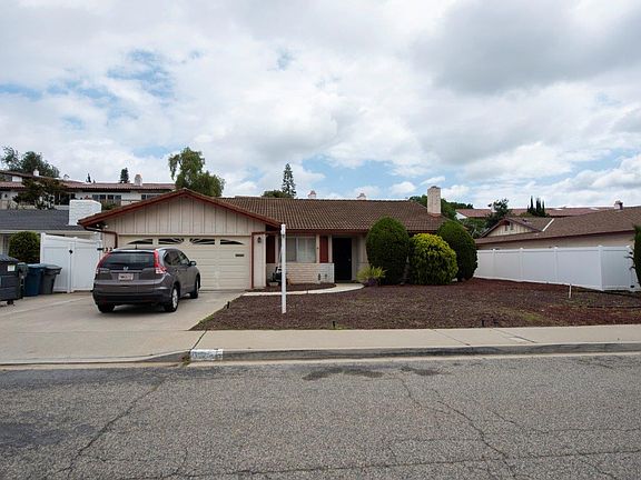 2nd image of 1321 Portola Ave