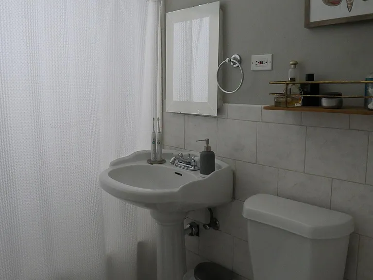 2230 Olive St — Photo 18