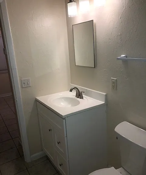 627 Tanglewood St #3 — Photo 8