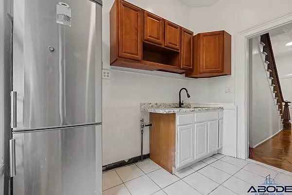 Rented by ABODE NYC LLC | media 6