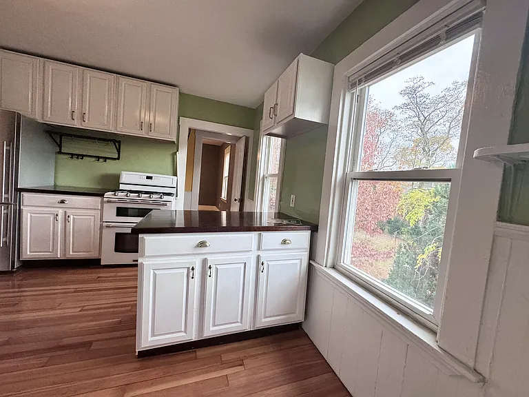 47 1/2 Jamaica St #2B — Photo 4
