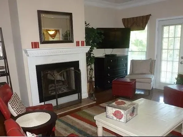 255 Michael Dr, Lawrenceville, GA 30043