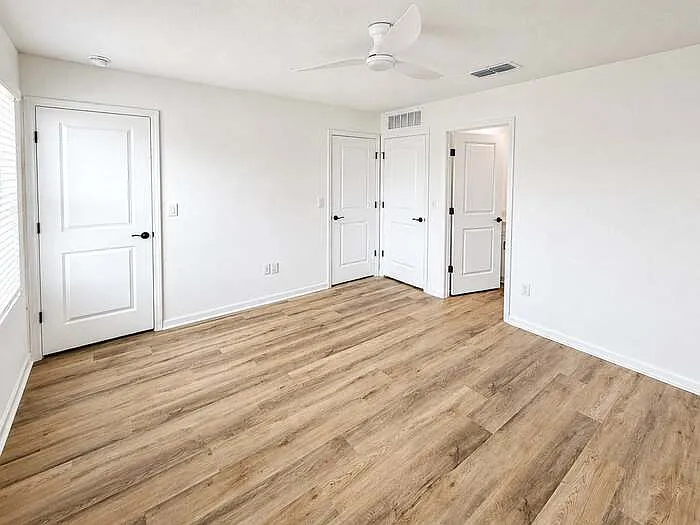 8672 Elmo Rd — Photo 16