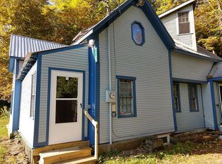 9562 Main Rd, Huntington, VT 05462