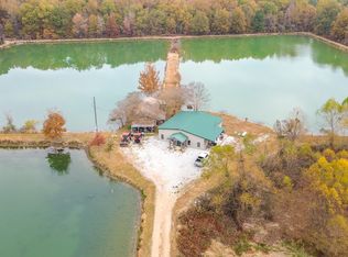 10015 Faulkner Dr, Aberdeen, MS 39730