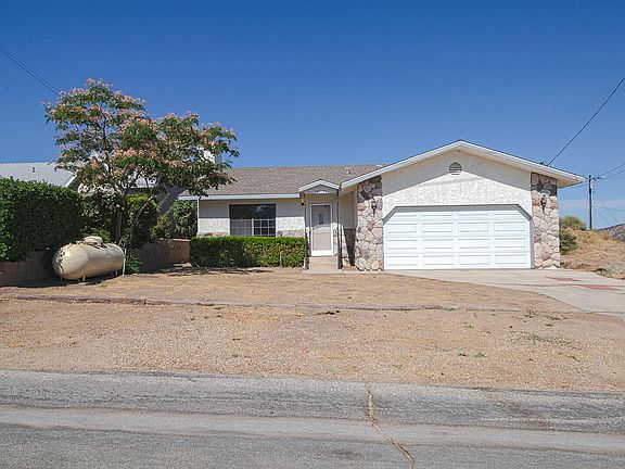 2nd image of 42661 Pinecliff Dr