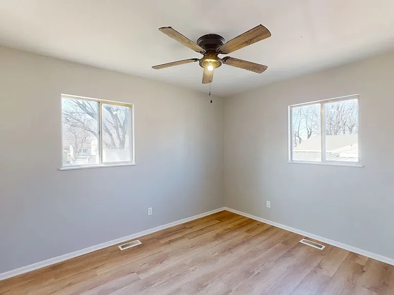 2316 Cardinal Ln — Photo 5