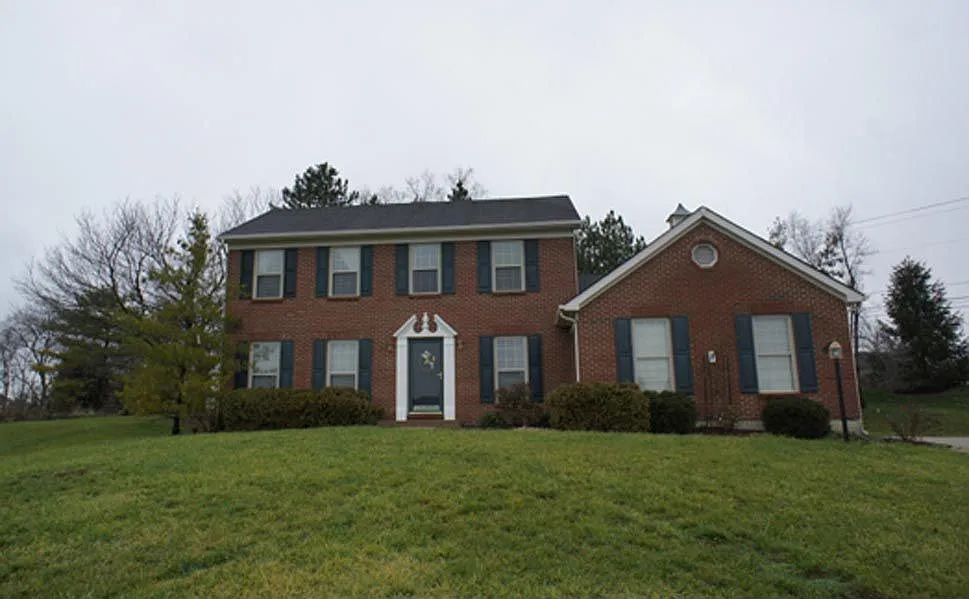 5025 Stableton Dr photo 1