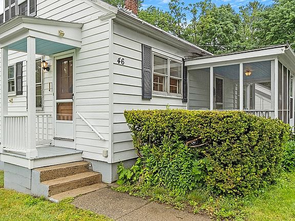 4th image of 46 Jackson St