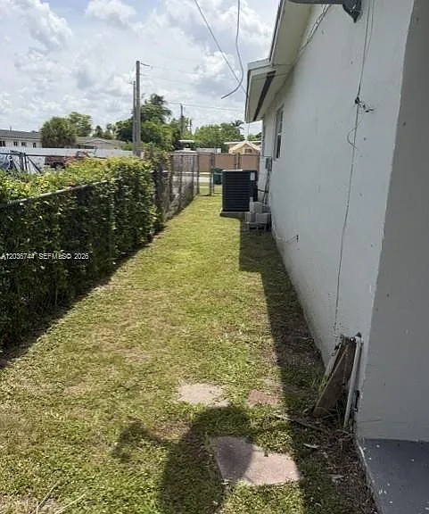 16231 SW 104th Ct — Photo 22