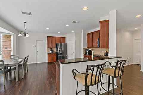 2nd image of 12915 Meadow Springs Dr