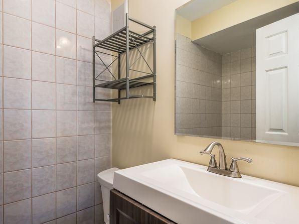 3177 W 115th St APT 3W
