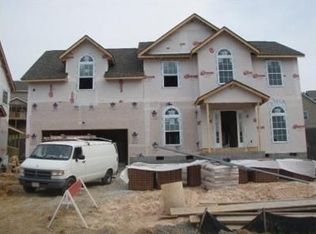 5715 Summer Grove Ln, Knoxville, TN 37931