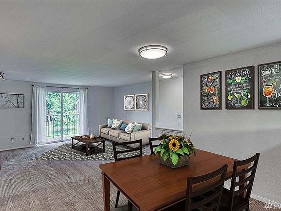 4th image of 4316 W Lake Sammamish Pkwy SE #H301