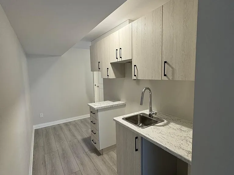 5672 Dorchester Rd #44 — Photo 4