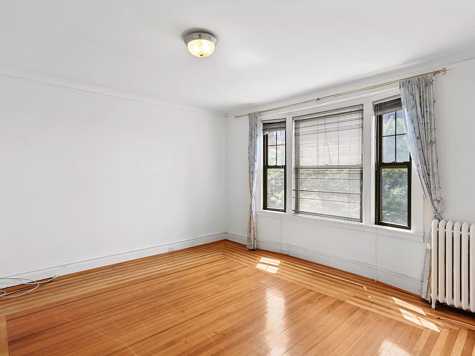 1st image of 33-11 82nd St #42