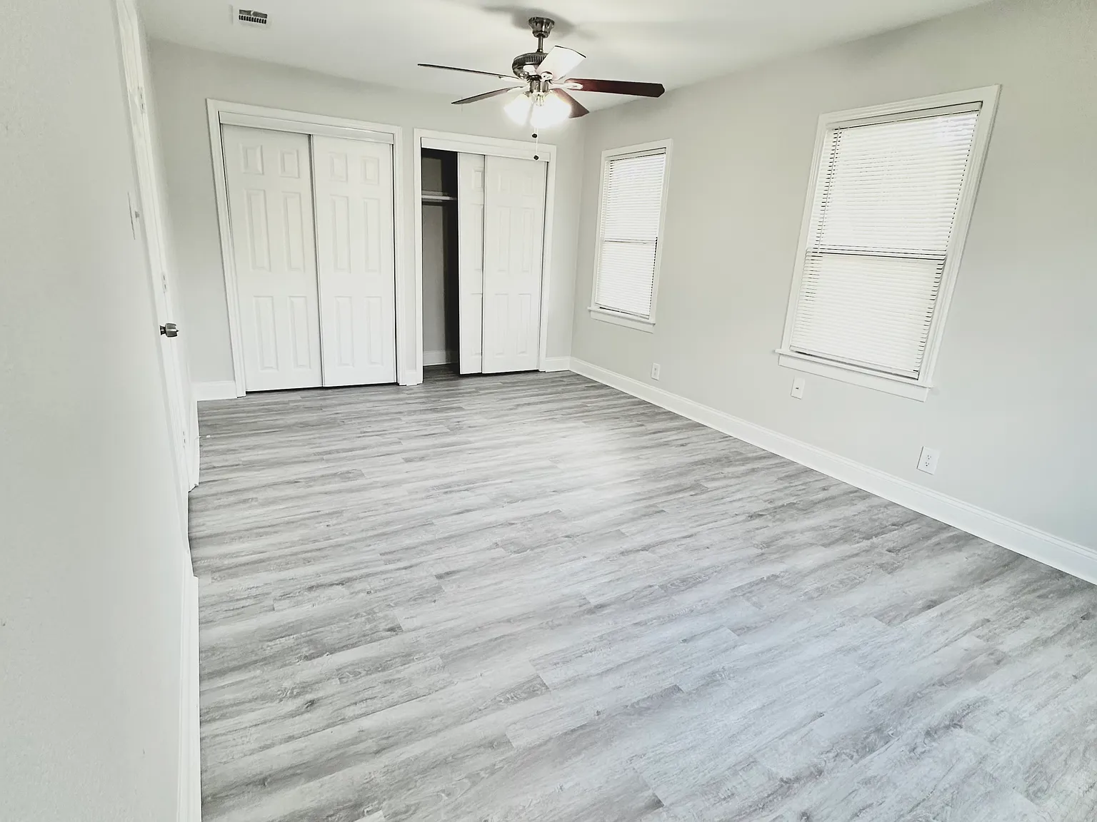 3 bed, 1248 sqft, $1,900 — Photo 4