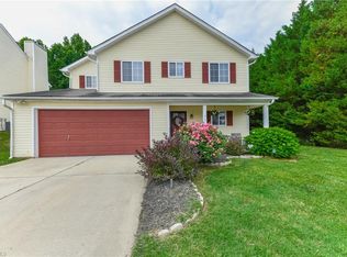 902 Townsend Farm Dr, Browns Summit, NC 27214