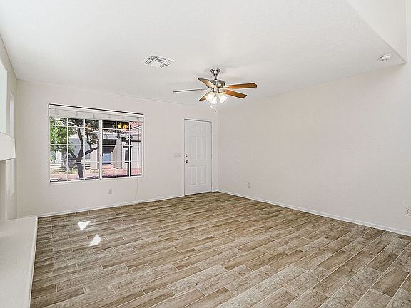 5th image of 17606 N 17th Pl Unit 1088