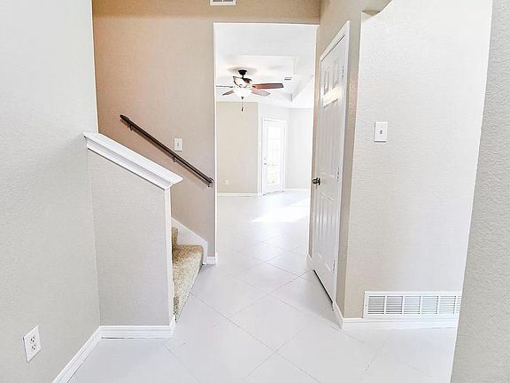 2nd image of 709 Caddell St #C