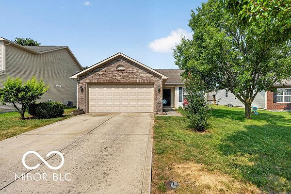1st image of 160 Thistle Wood Dr