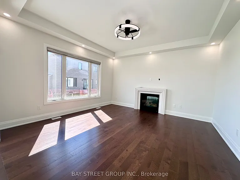 15 Backhouse Dr — Photo 6