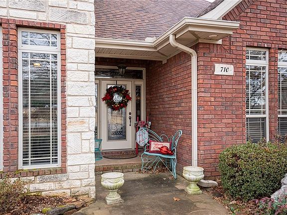 2nd image of 710 Ledanna Dr