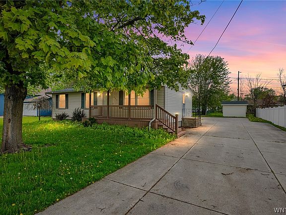 4th image of 663 Lincoln Ave