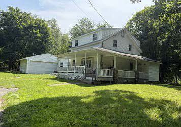 3rd image of 19 Darraugh Ln