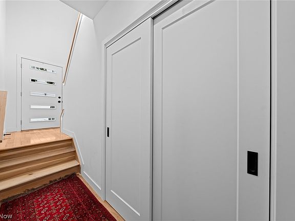 4th image of 4415 John Ave
