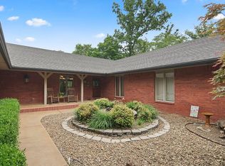 10175 Redbud Ln, Bentonville, AR 72712