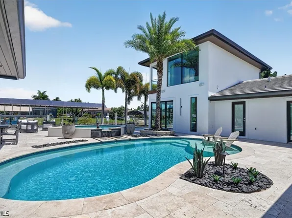 1021 Wittman Dr, Fort Myers, FL 33919