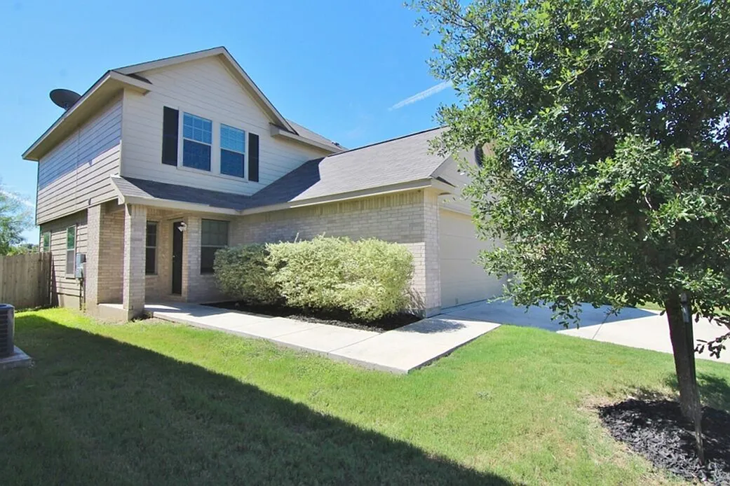 Aspen Park East — Photo 1