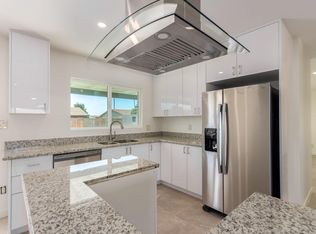1617 W Sack Dr, Phoenix, AZ 85027