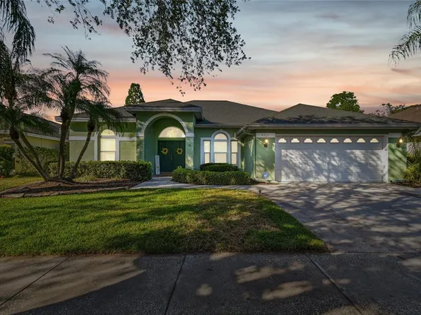 9911 Woodbay Dr, Tampa, FL 33626