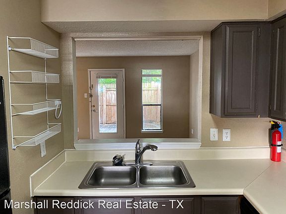 3rd image of 4903 Ali Ave #10426266