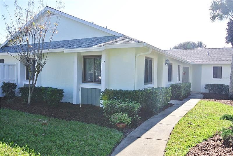 1st image of 32 Lake Forest Pl #32