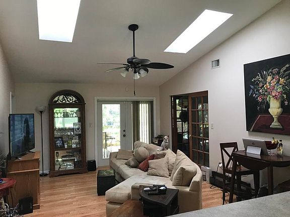 Photo Aug 29, 9 53 33 AM